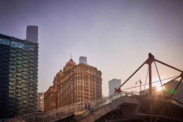 廣東推園區(qū)的生猛，超乎我的想象